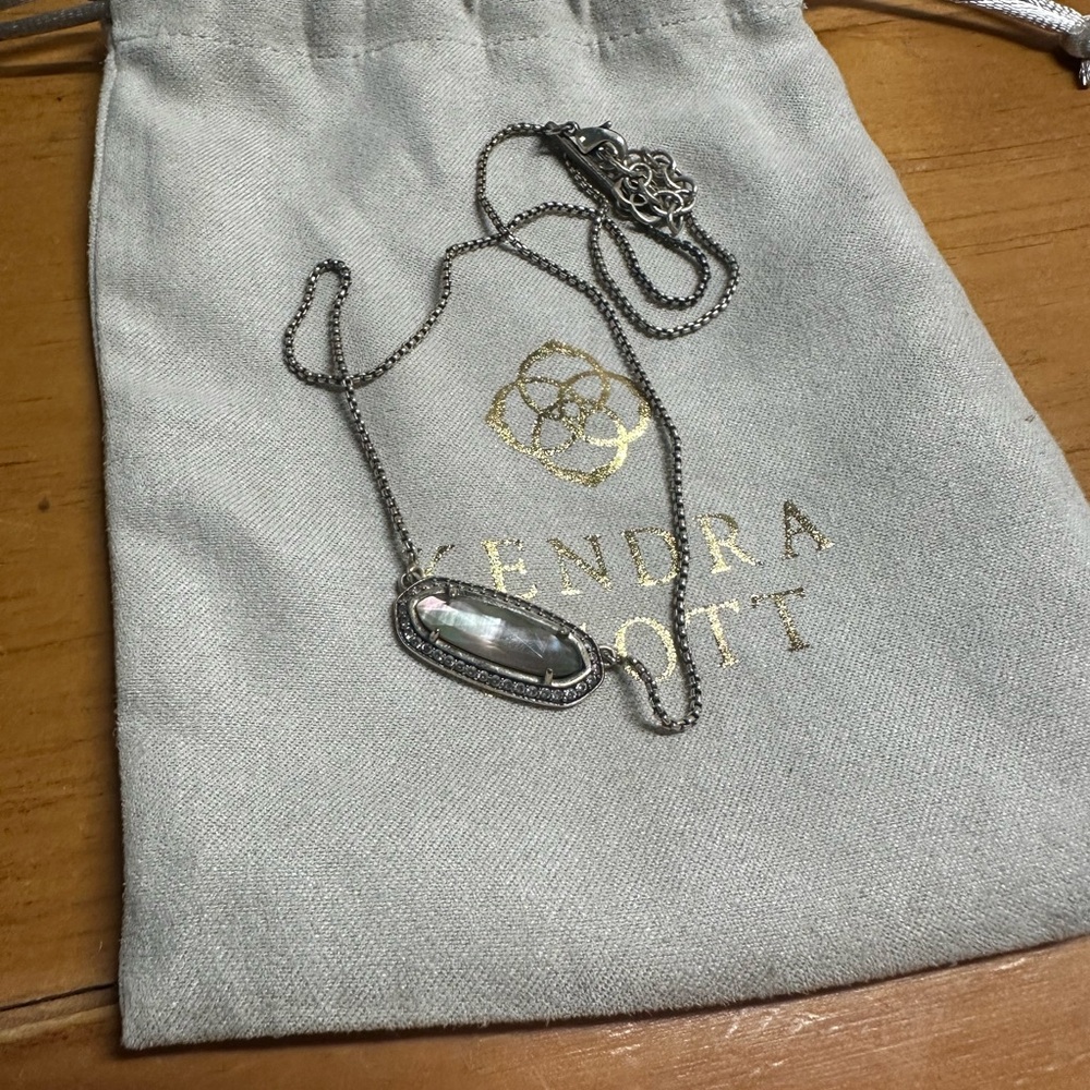 Kendra Scott Silver Necklace with Iridescent Stone